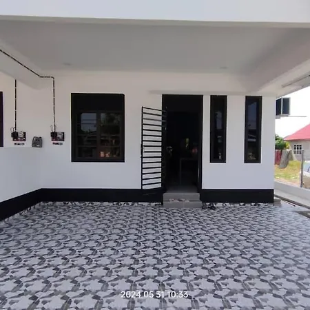 Hadeera Minimalis Family Homestay Kuala Terengganu Exterior photo