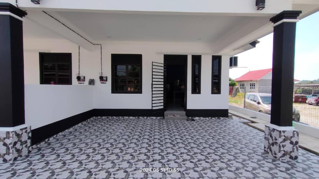 Holiday home Hadeera Minimalis Family Kuala Terengganu